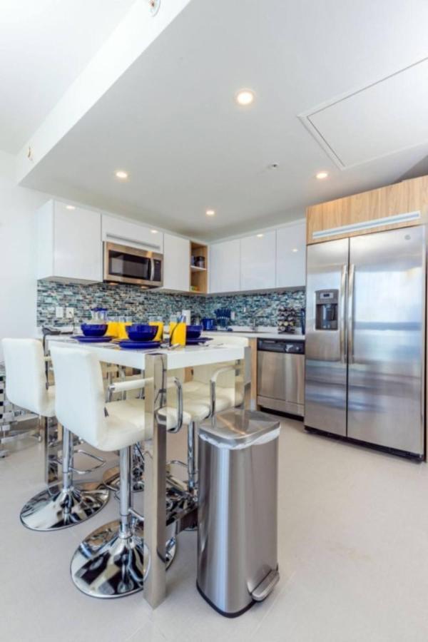 Breath Taking Beach Front Views Condo Eagle Beach Palm Beach Exterior foto